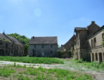 Bei Halle (Saale): Originales Bauern-Gutshaus auf 785 qm Grundstück, 06198 Salzatal / OT Köllme, Einfamilienhaus