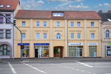 Zinshaus: Wohn- und Geschäftshaus mit Sollrendite 7,83 %, 06749 Bitterfeld, Mehrfamilienhaus