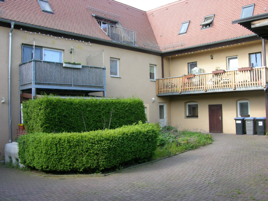 Teutschenthal: Wohnung mit Terrasse u. PKW-Stellplatz, 06179 Teutschenthal, Wohnung